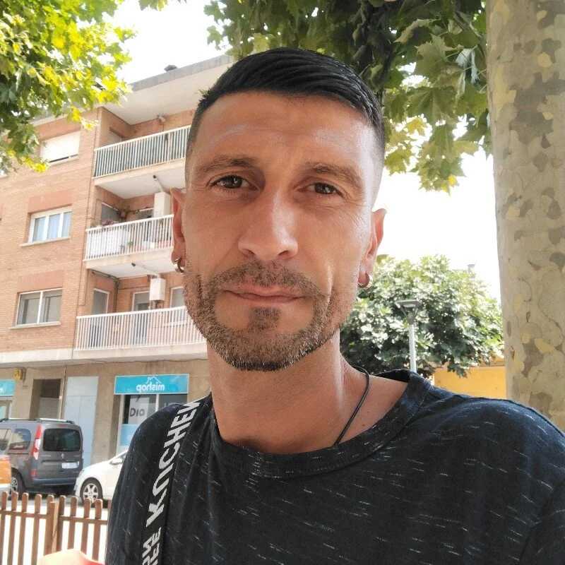 parejasexo831 — FansOnlyX creator profile
