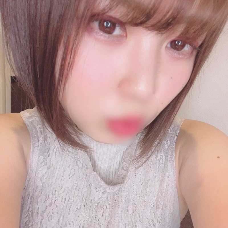 SUZU_ — FansOnlyX creator profile