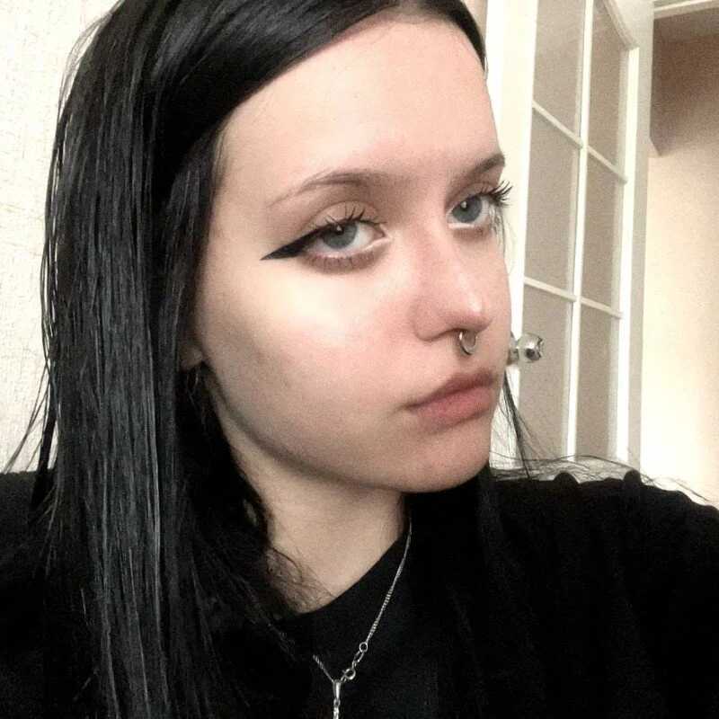 Milly_Young — FansOnlyX creator profile