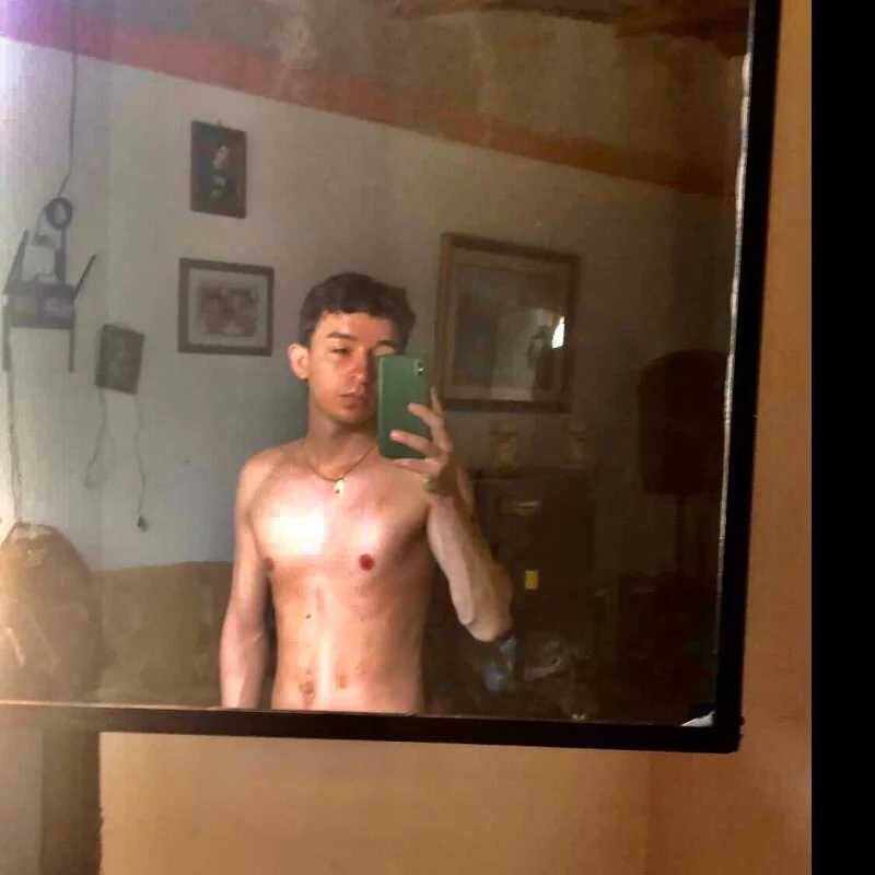 brad_bigdick — FansOnlyX creator profile