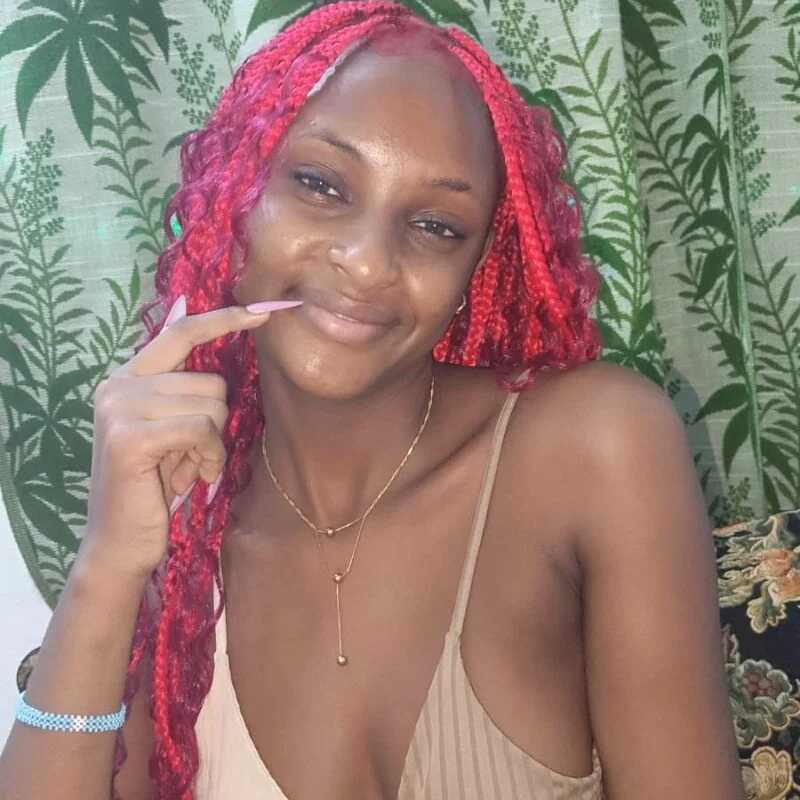 Nefertariraine — FansOnlyX creator profile