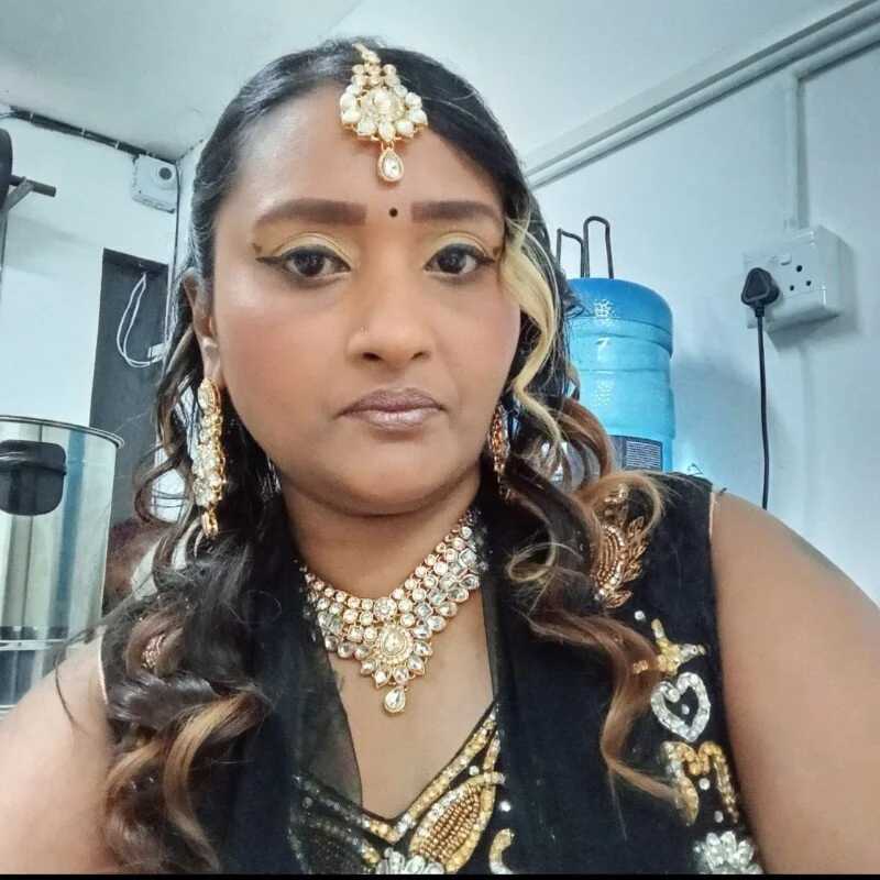 Indianbeautymilf003 — FansOnlyX creator profile