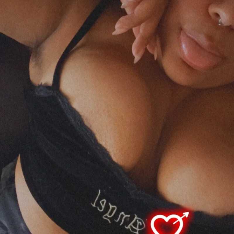 marissarae13 — FansOnlyX creator profile