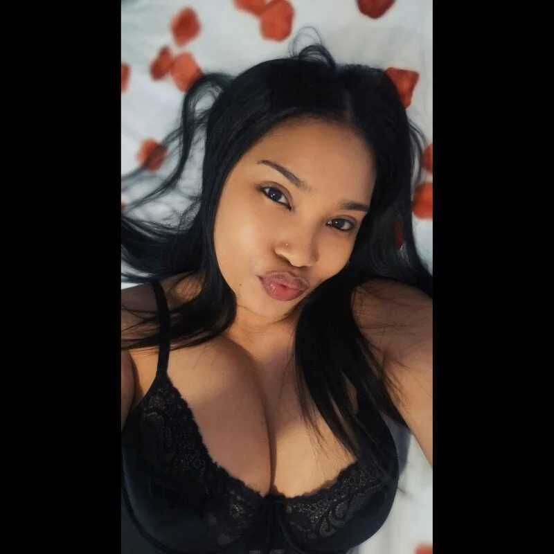 Petite_Temptressxxxx — FansOnlyX creator profile