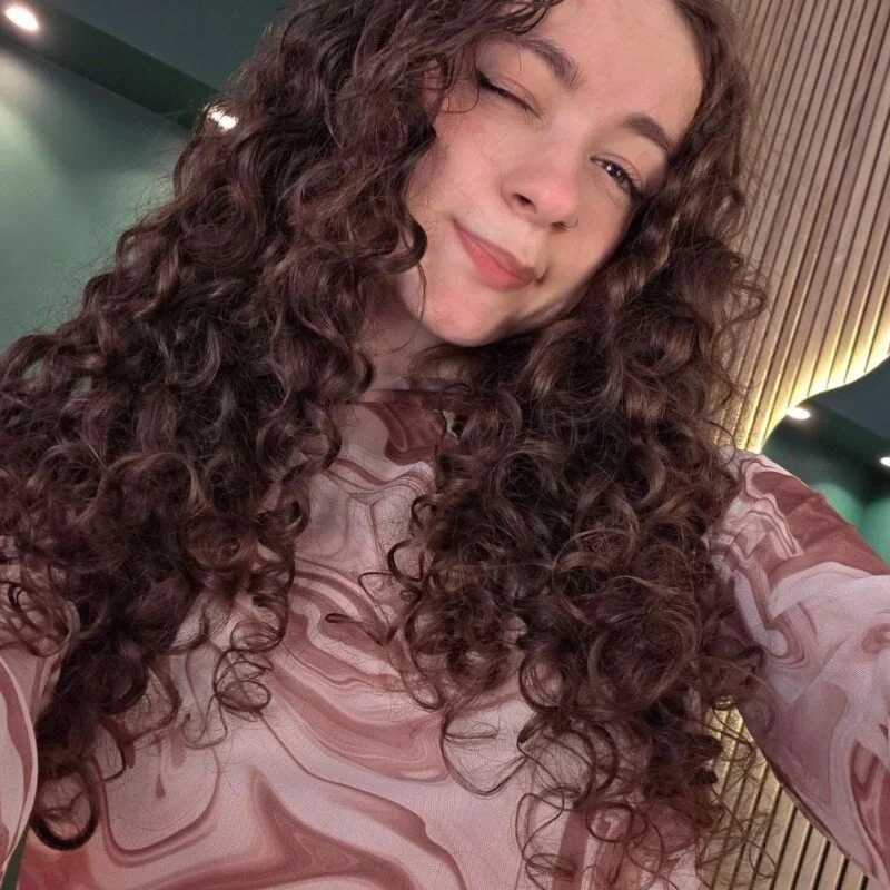 Curly_Moon — FansOnlyX creator profile