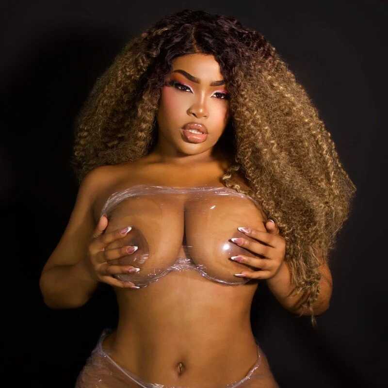 TiannahGlow — FansOnlyX creator profile