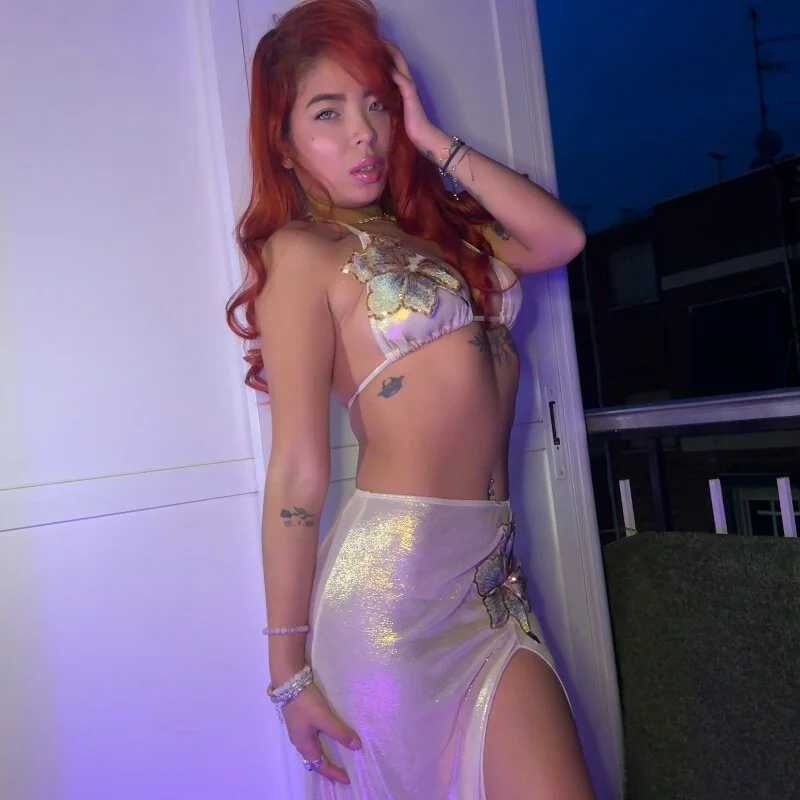 Mooncherryell — FansOnlyX creator profile