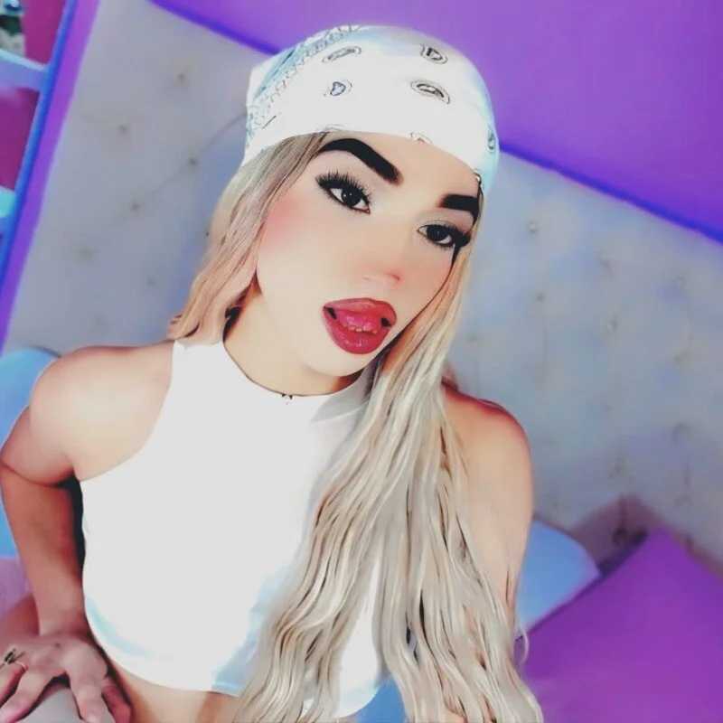 Nauthy_girl — FansOnlyX creator profile