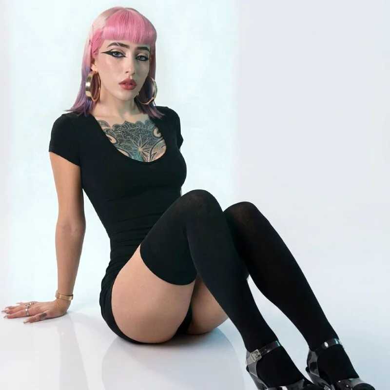 AlissaPeachx — FansOnlyX creator profile