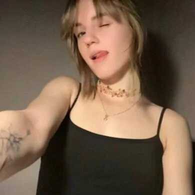 Tessa_Shy_ — FansOnlyX creator profile