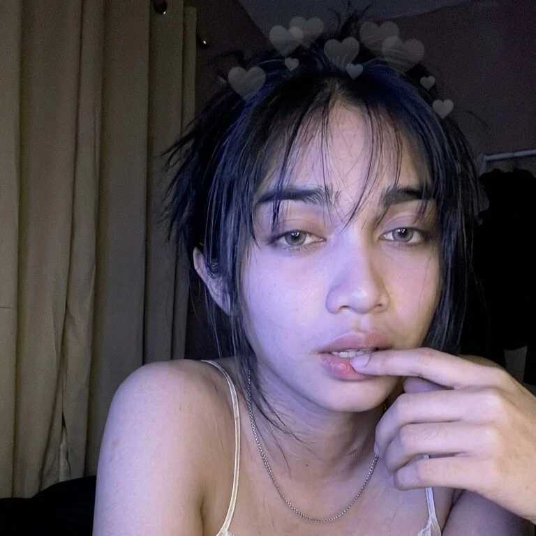 SuperHoTS_Yumi — FansOnlyX creator profile
