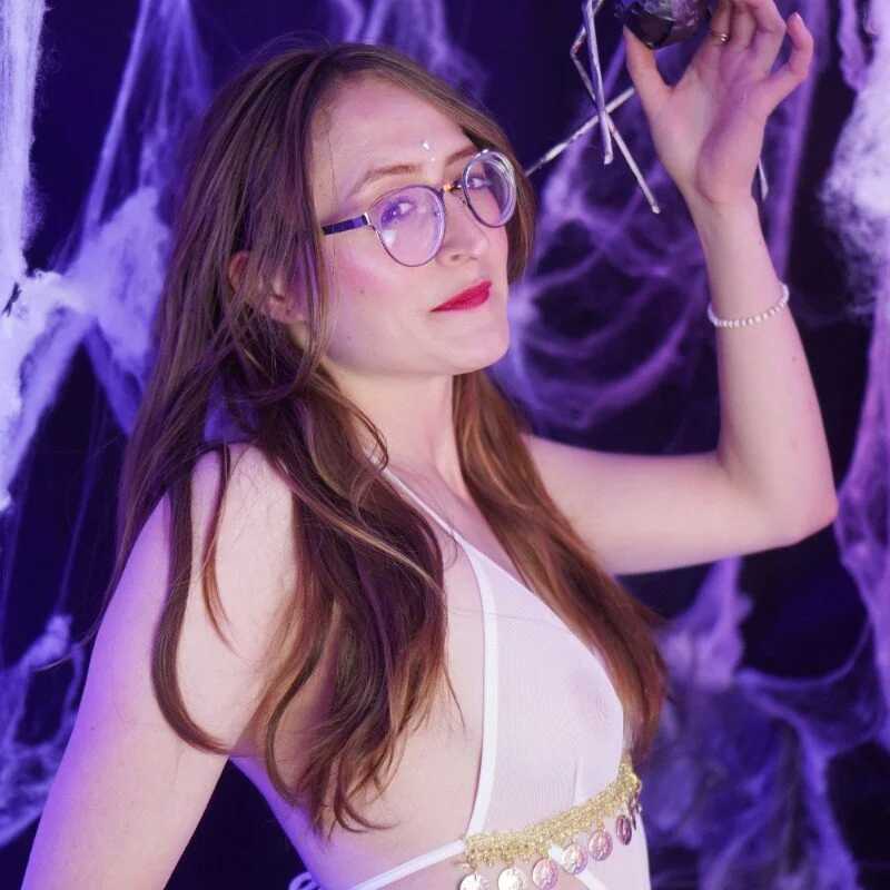 Amira_xXx98 — FansOnlyX creator profile