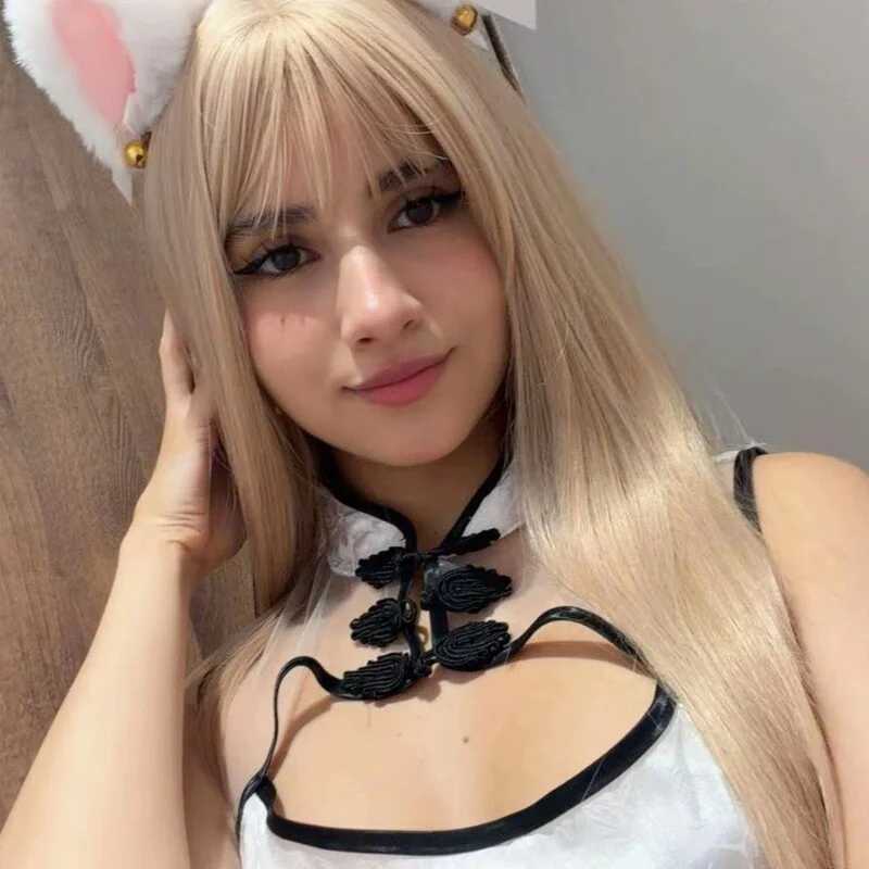 ZoeHall_ — FansOnlyX creator profile