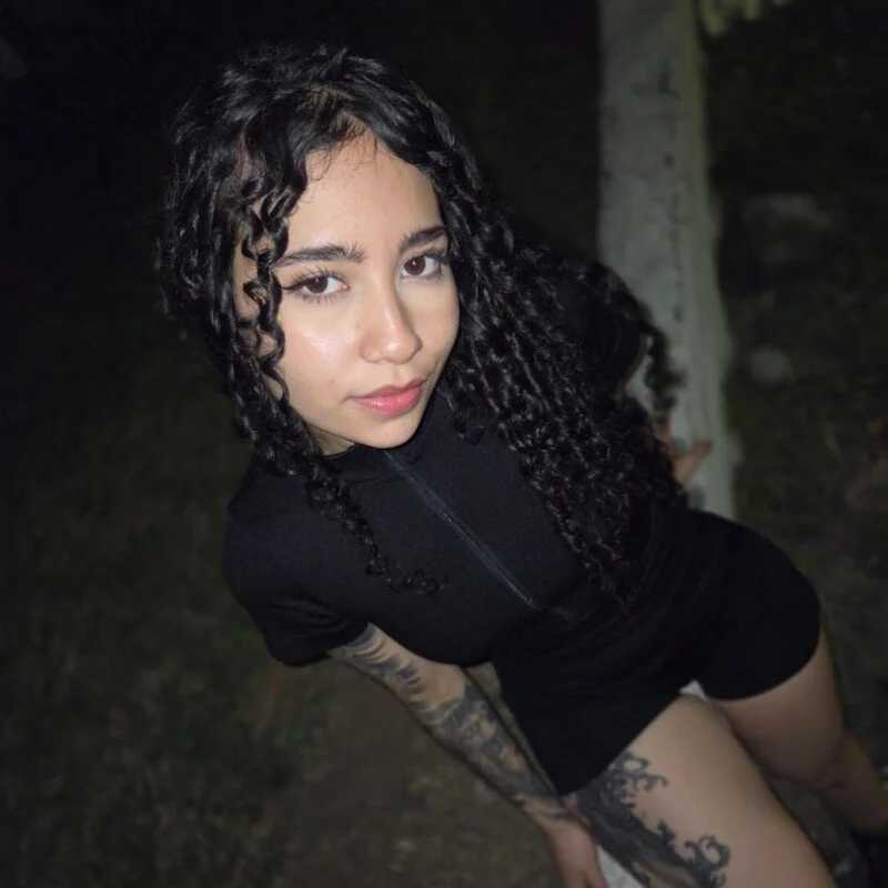 Annefeet69 — FansOnlyX creator profile