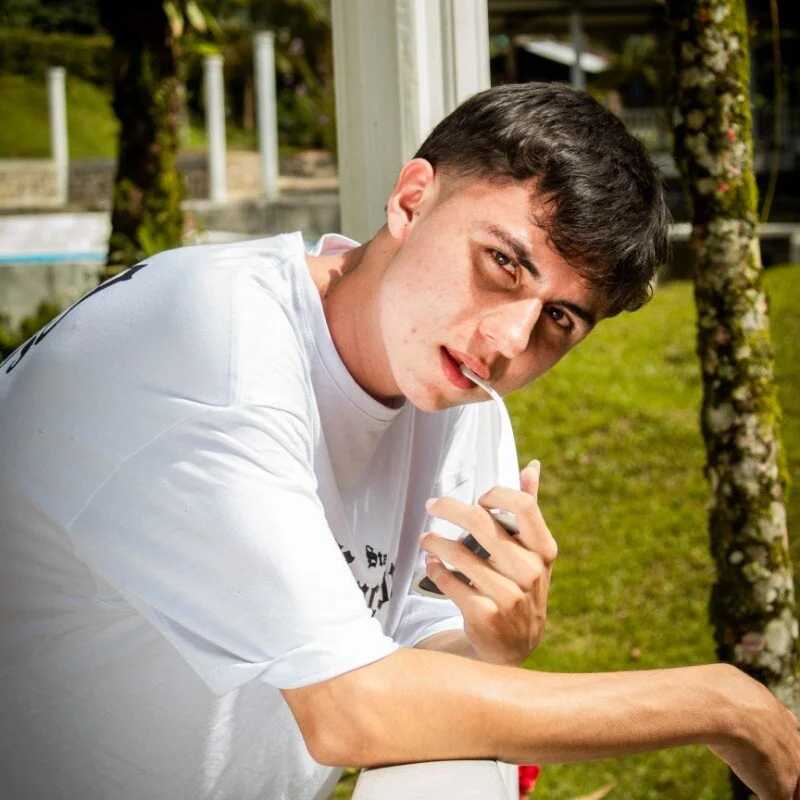 Demian_cute18 — FansOnlyX creator profile