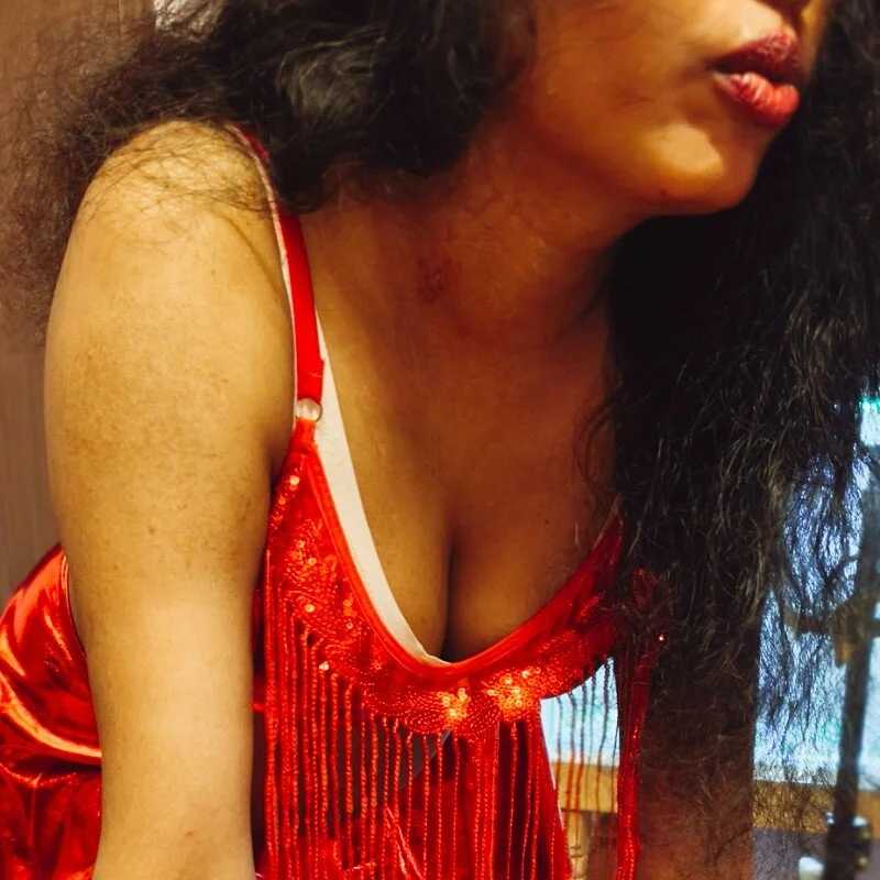 Priya237 — FansOnlyX creator profile
