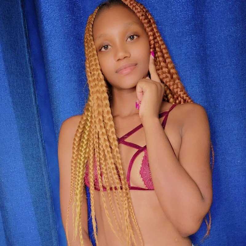Zari_wet — FansOnlyX creator profile