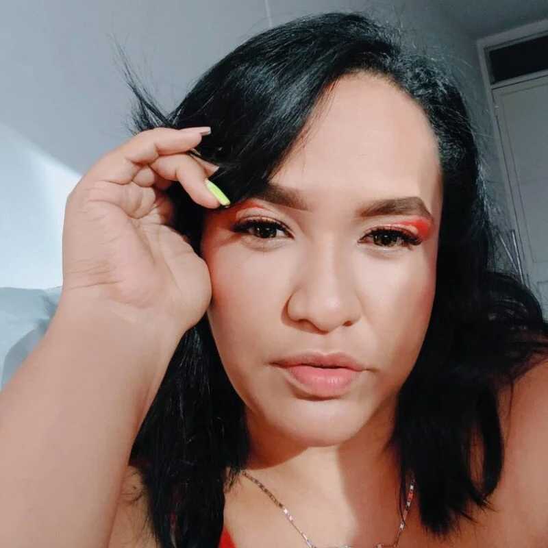 Mia_Adell_11 — FansOnlyX creator profile