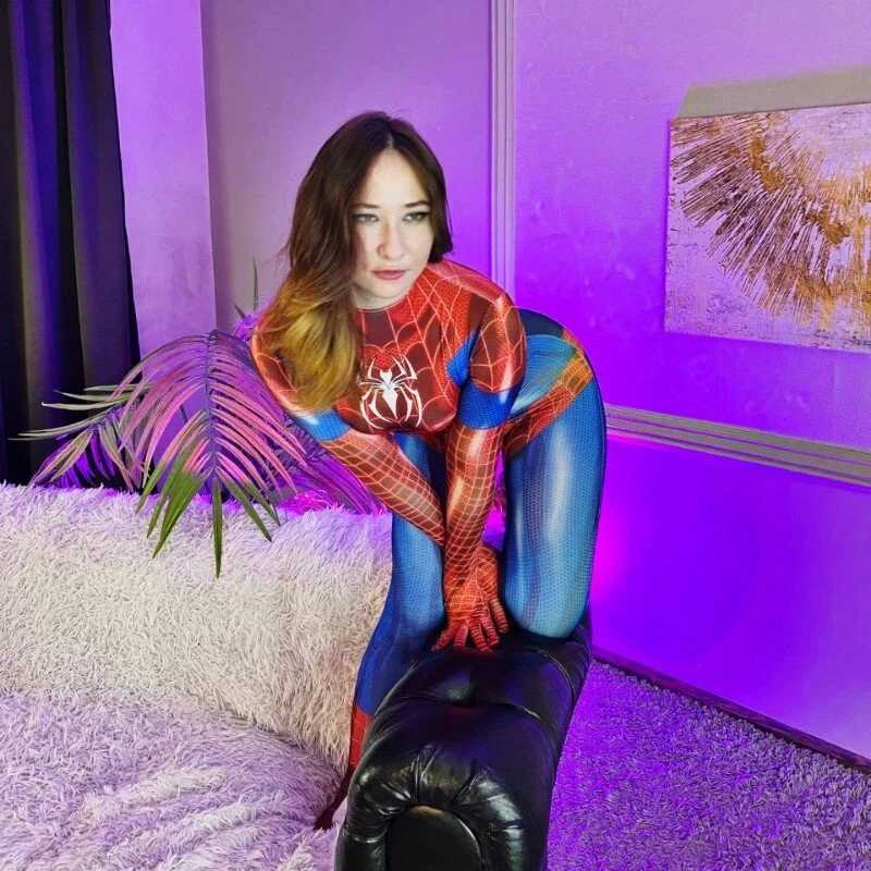 VikaCherry — FansOnlyX creator profile