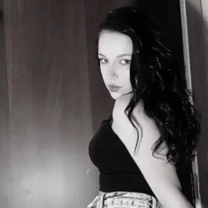 EmmyHone — FansOnlyX creator profile