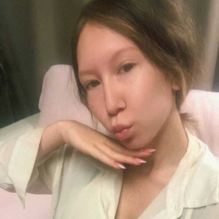 JaclynAronow — FansOnlyX creator profile