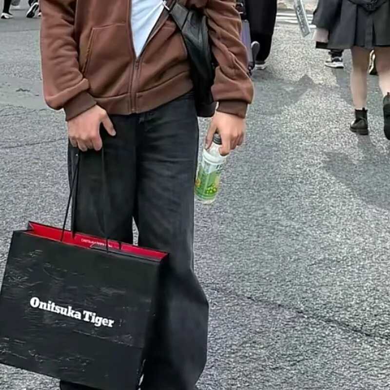 chikenlittle12345 — FansOnlyX creator profile