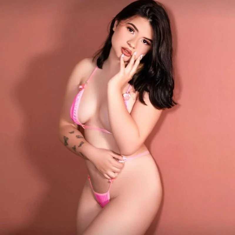 Macken_hott — FansOnlyX creator profile