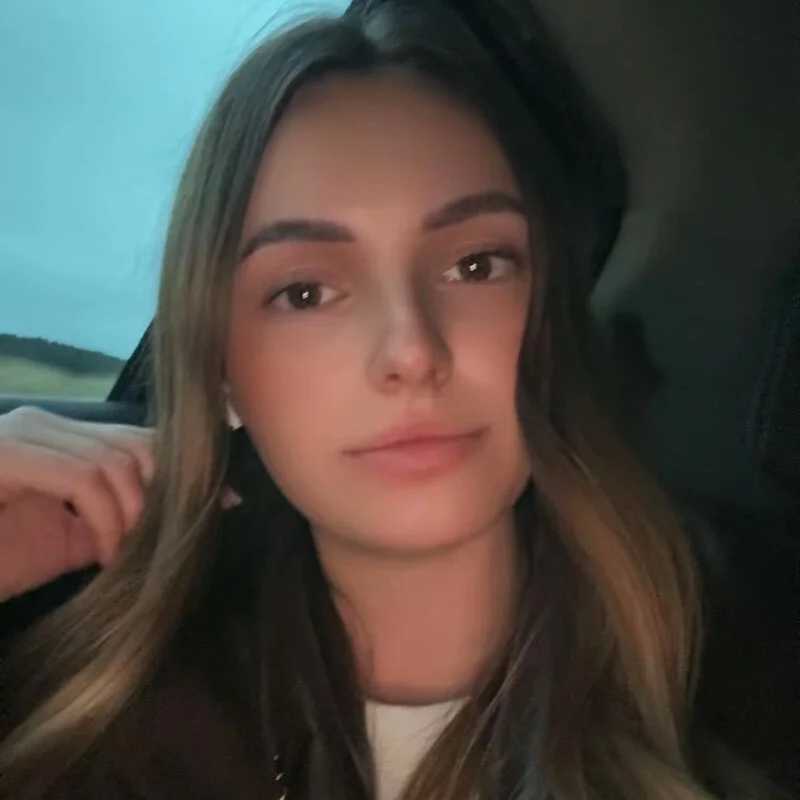 miss_i25 — FansOnlyX creator profile