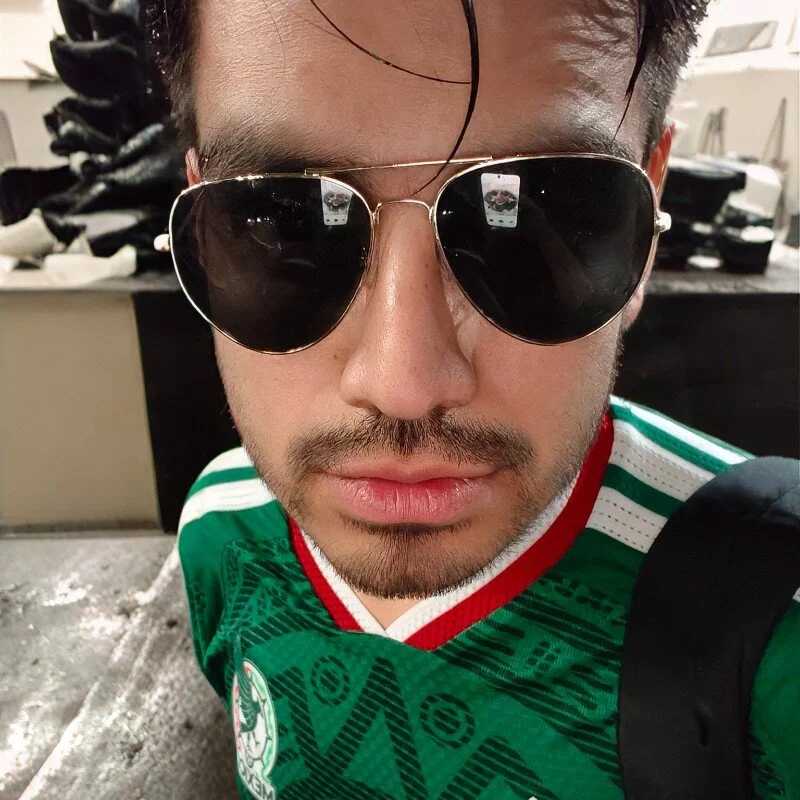 Harv3y_xxx — FansOnlyX creator profile