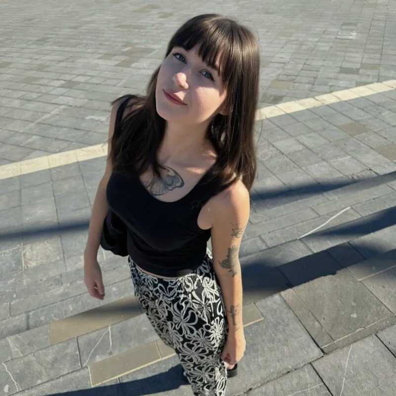 -Melina — FansOnlyX creator profile