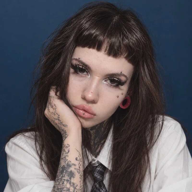 Layla_Lotus — FansOnlyX creator profile