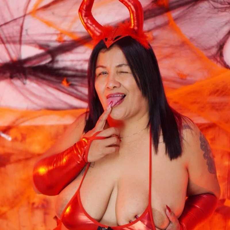 Scarlett_Sex_Rs — FansOnlyX creator profile