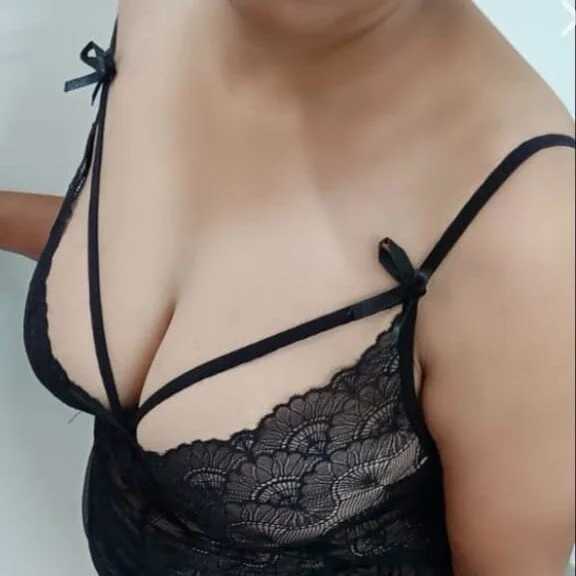 bhabhiosm1 — FansOnlyX creator profile