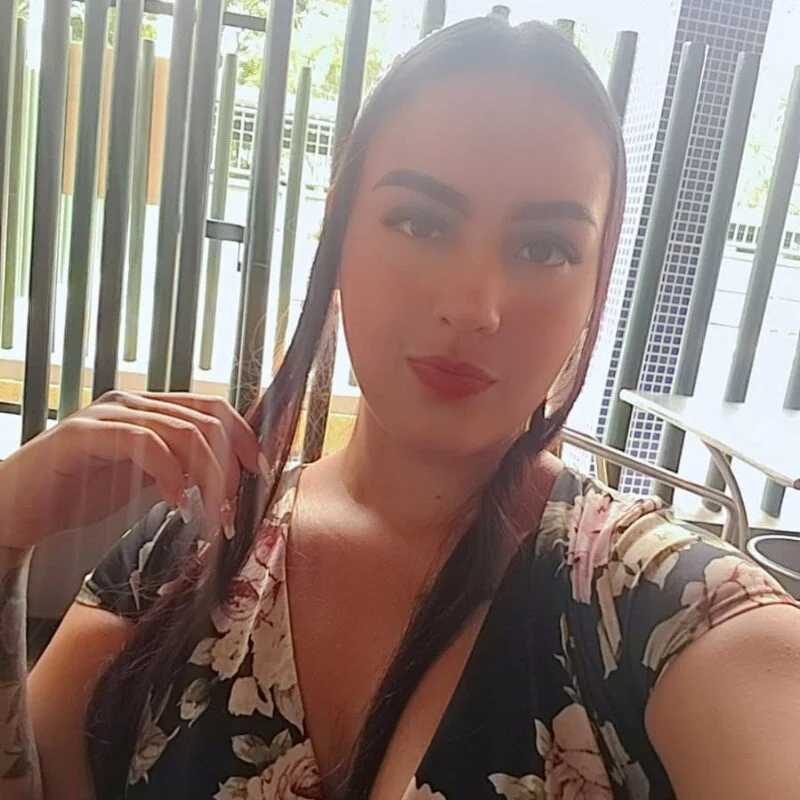 Zoe_Bluee_ — FansOnlyX creator profile