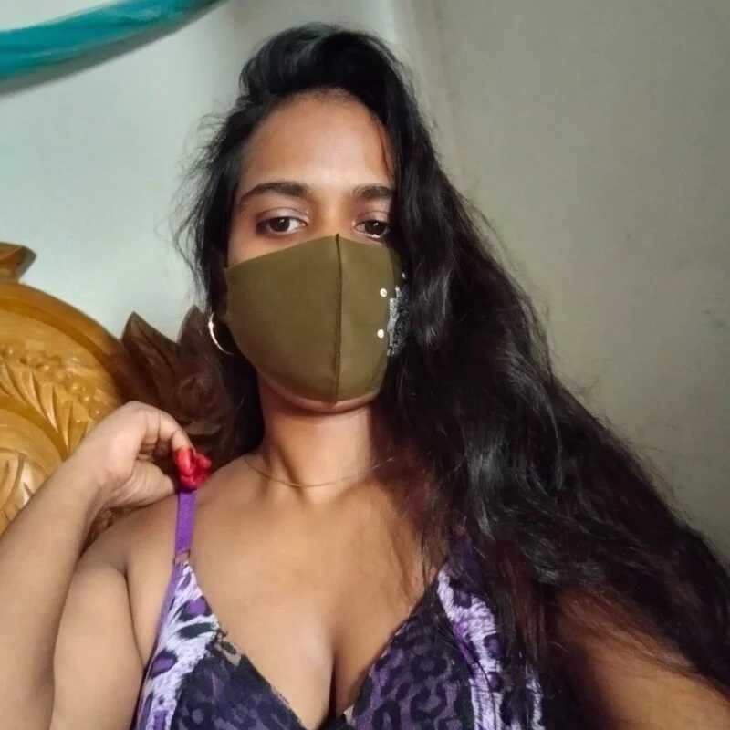 sima_roy99 — FansOnlyX creator profile
