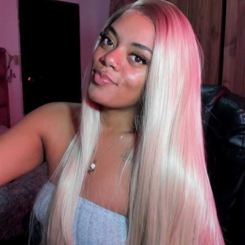 ladyrd1 — FansOnlyX creator profile