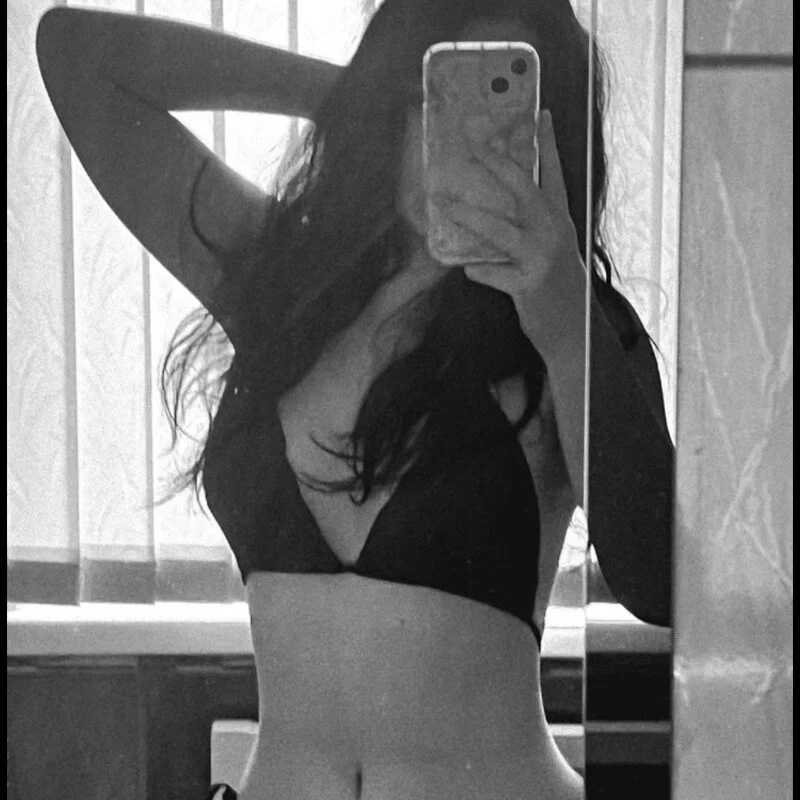 Alisha_Arora__ — FansOnlyX creator profile