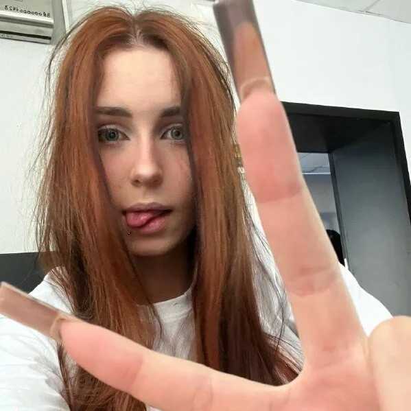 SarahPidro — FansOnlyX creator profile