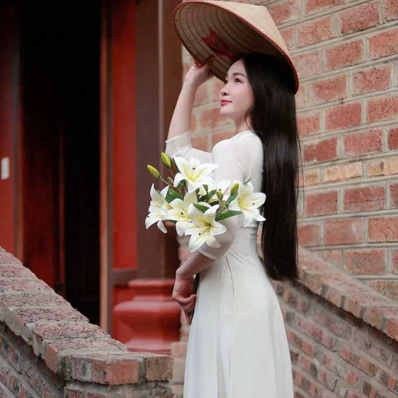 Amelinda_Thanh — FansOnlyX creator profile