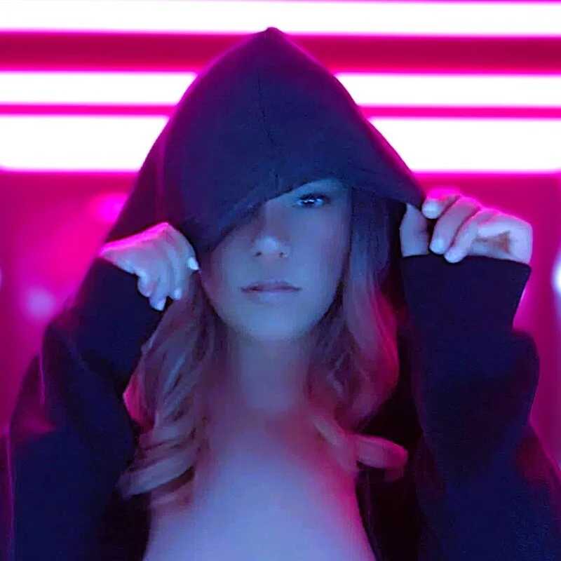Oktopussy — FansOnlyX creator profile
