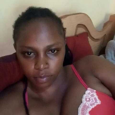 chartty — FansOnlyX creator profile