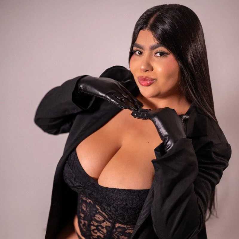BellaBoobs_ — FansOnlyX creator profile