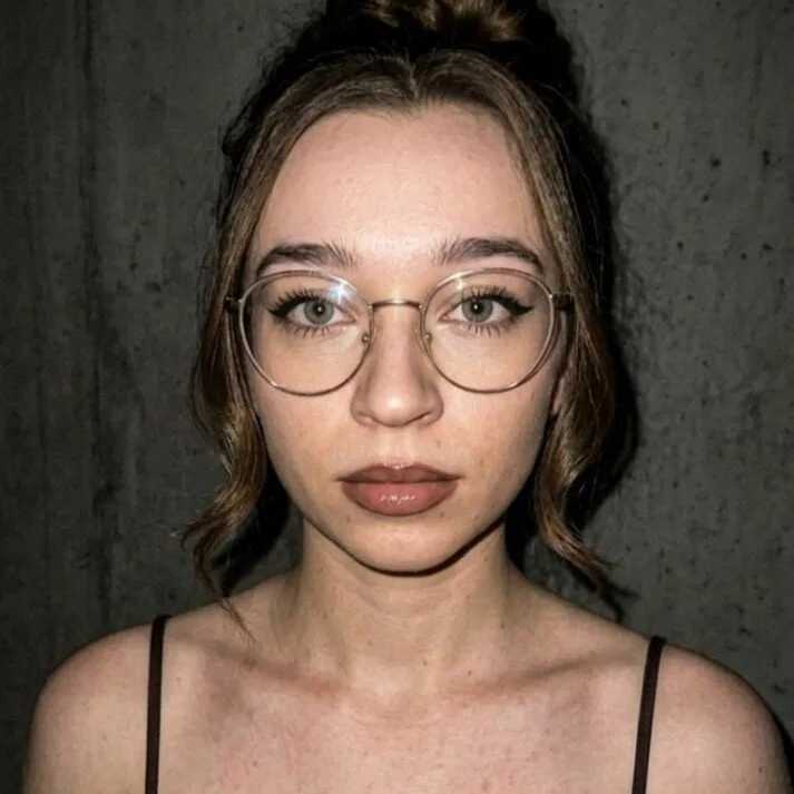 Lucy_Green — FansOnlyX creator profile