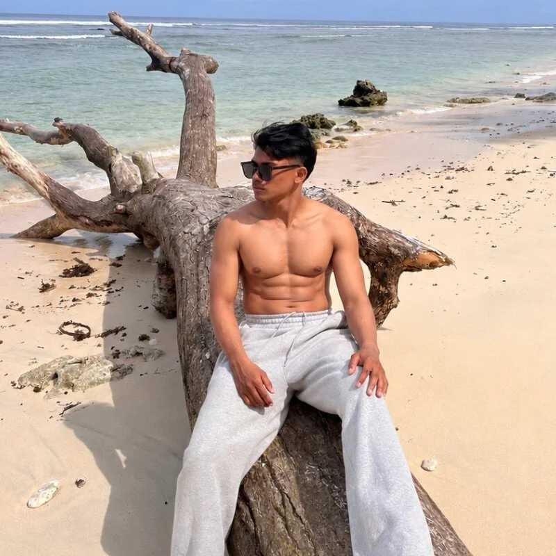 sinful_khalidxxx — FansOnlyX creator profile