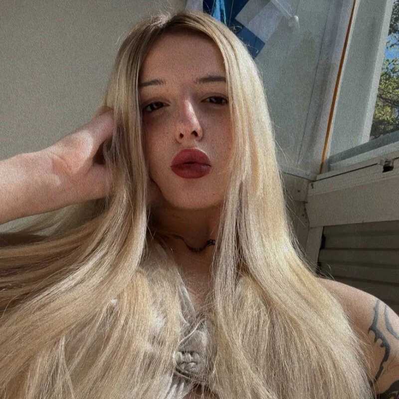 BlushAndBurn — FansOnlyX creator profile