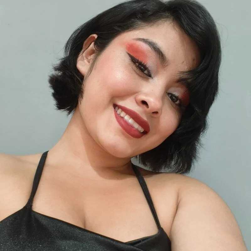 zoe_love18 — FansOnlyX creator profile