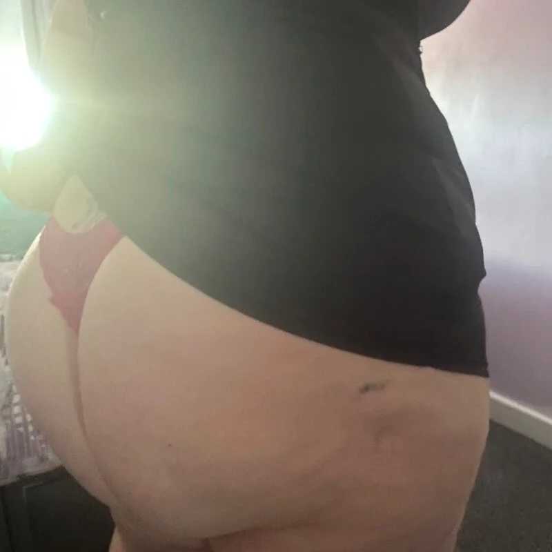 SexyMissAmberxo — FansOnlyX creator profile