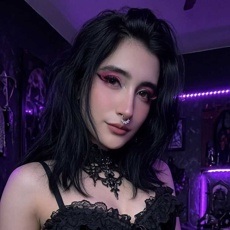 MiaPolein — FansOnlyX creator profile