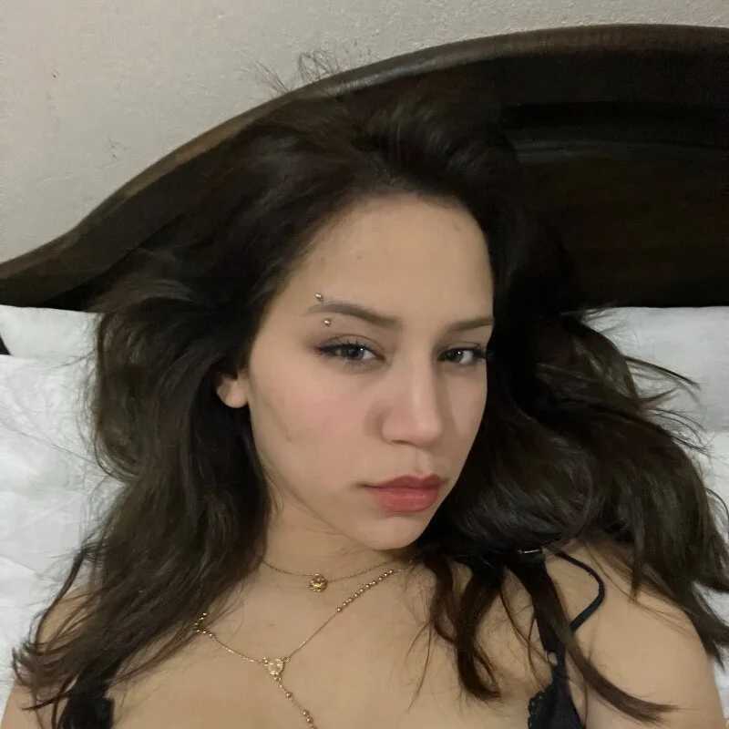 Cherryvicky23 — FansOnlyX creator profile