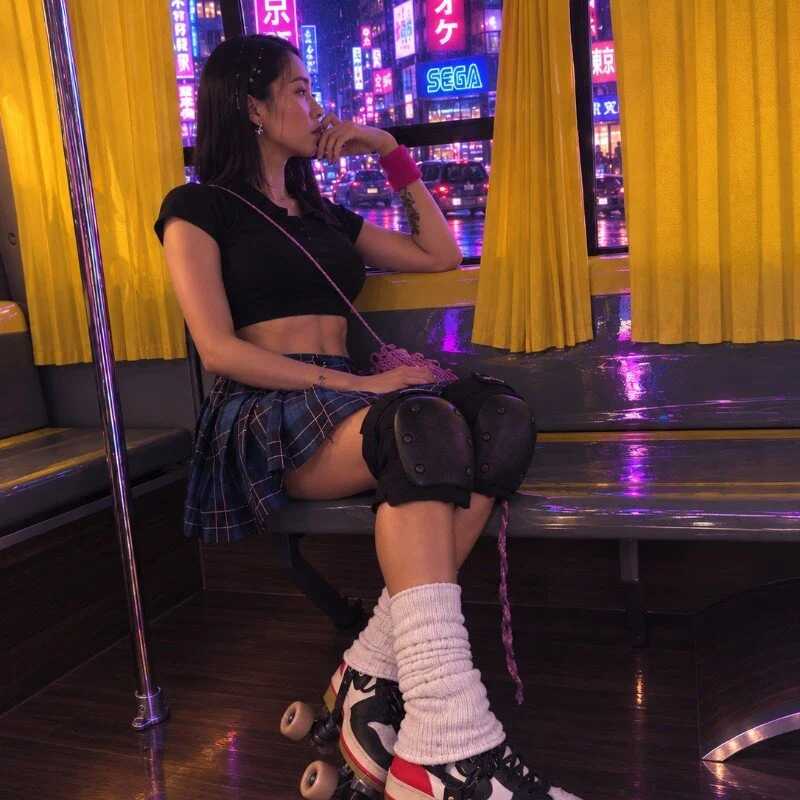 AYALOVEEE — FansOnlyX creator profile